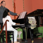 Pianista ministra Aula especial, Master Class de piano, em Cambuquira – Minas Gerais